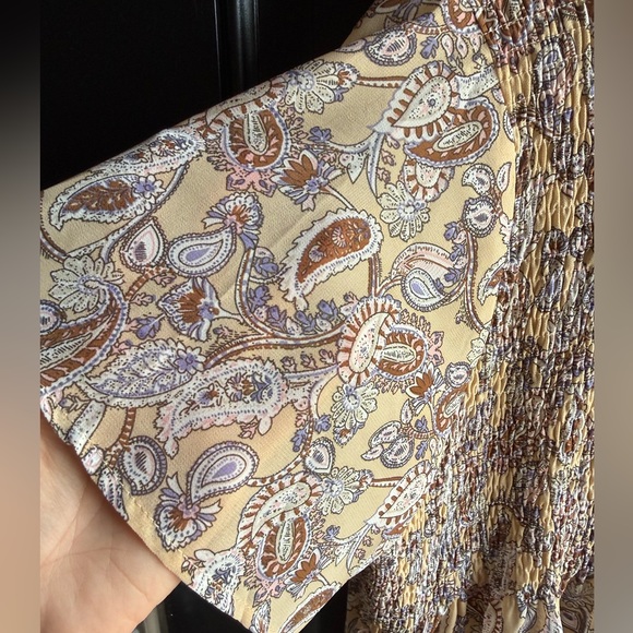 DAVI & DANI knee length dress flutter sleeves size Medium - Picture 3 of 11